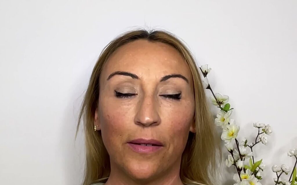 Standbild aus dem Videokurs 10 Minute Instant Boost